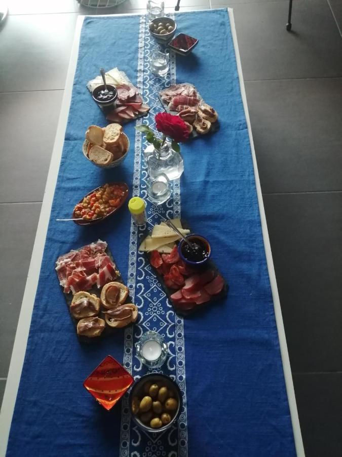Bellesserre Maison Maupas Chambre Rouge المظهر الخارجي الصورة